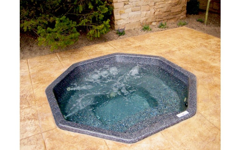 Acrylic Fiberglass Commercial Spas and Hot tubs